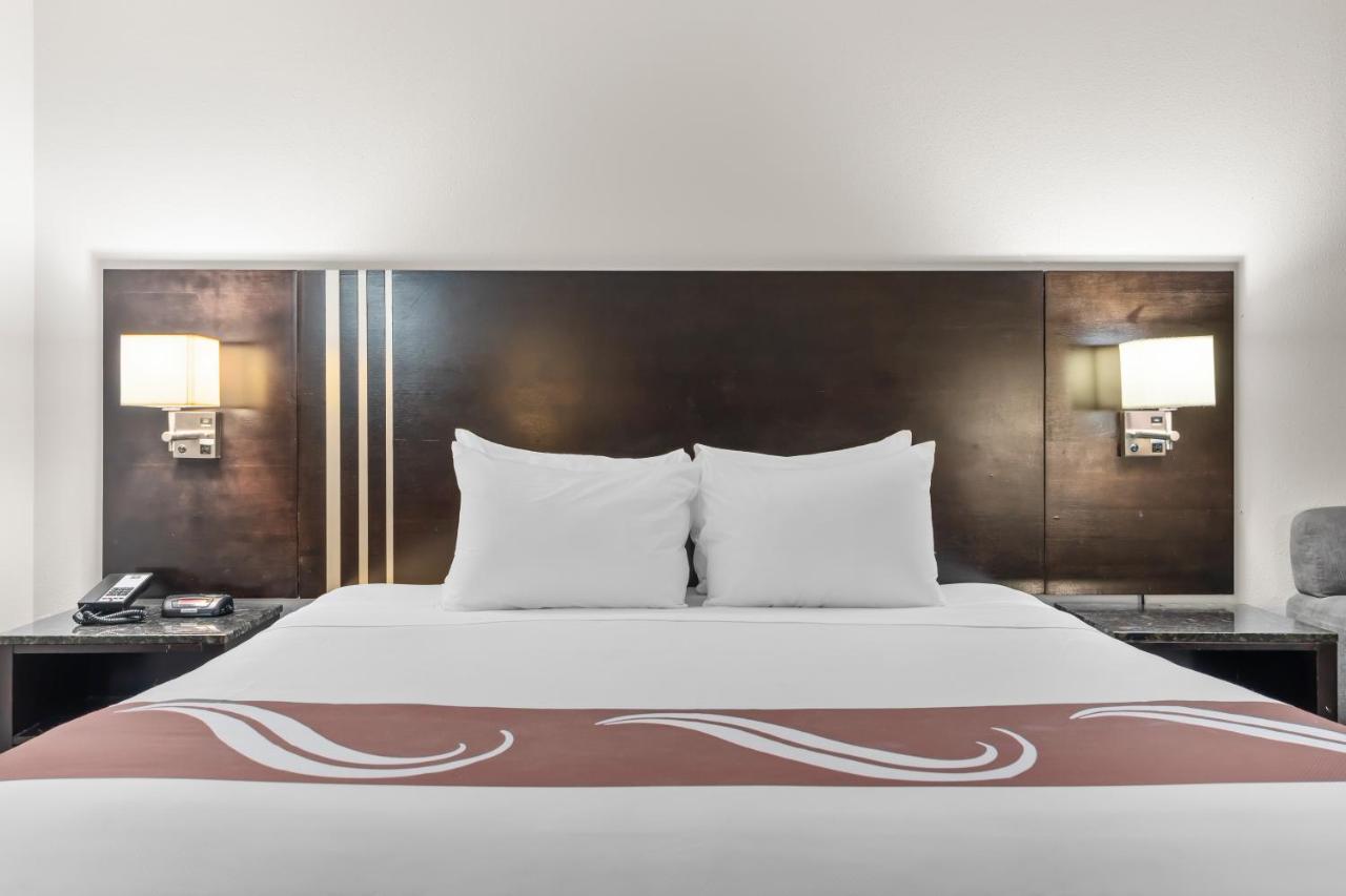 Quality Inn & Suites Mall Of America - Msp Airport Bloomington Ngoại thất bức ảnh