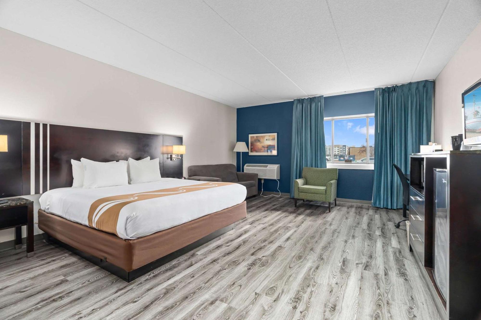 Quality Inn & Suites Mall Of America - Msp Airport Bloomington Ngoại thất bức ảnh