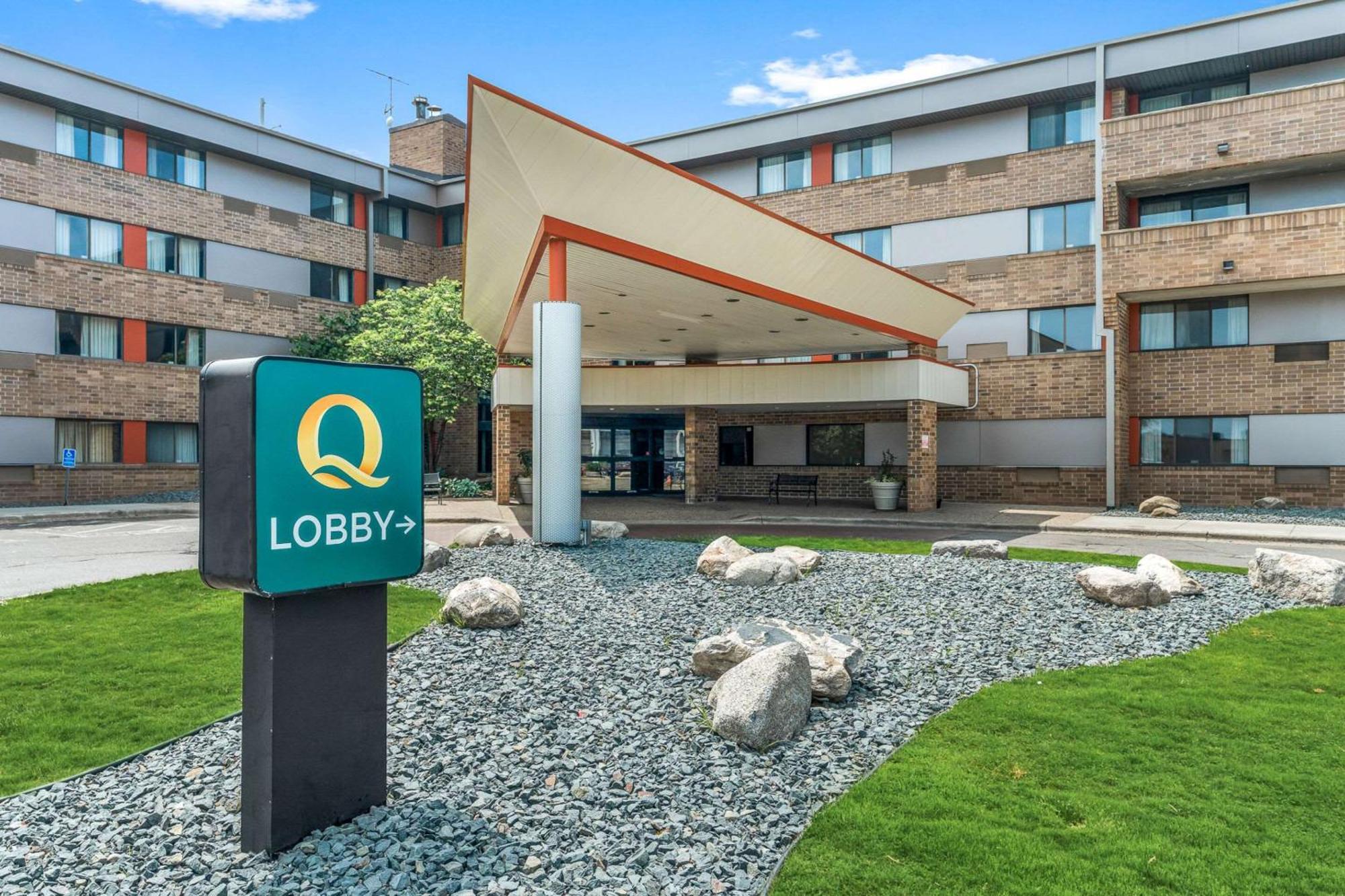 Quality Inn & Suites Mall Of America - Msp Airport Bloomington Ngoại thất bức ảnh